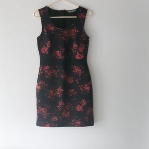 Bold& beautiful rose print dress